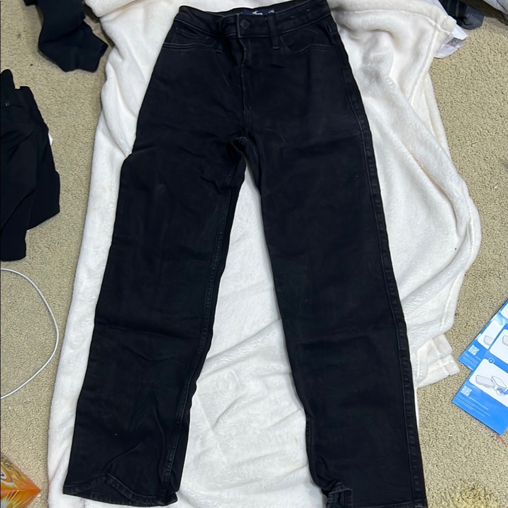 Hollister Ultra High-Rise Dad Jean